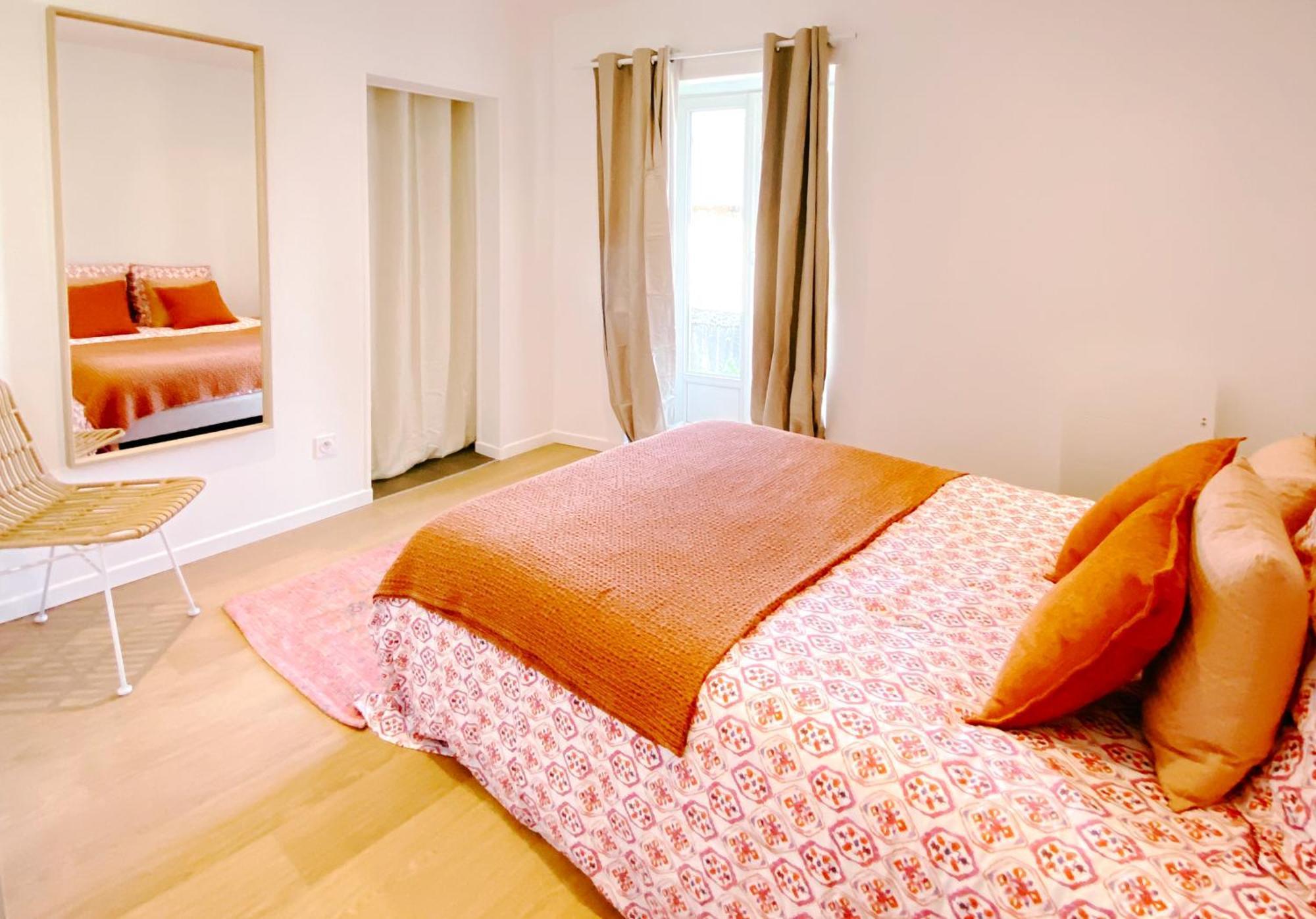 Le Boheme ⸱ Stationnement Gratuit ⸱ Fibre Apartment Deols Ngoại thất bức ảnh